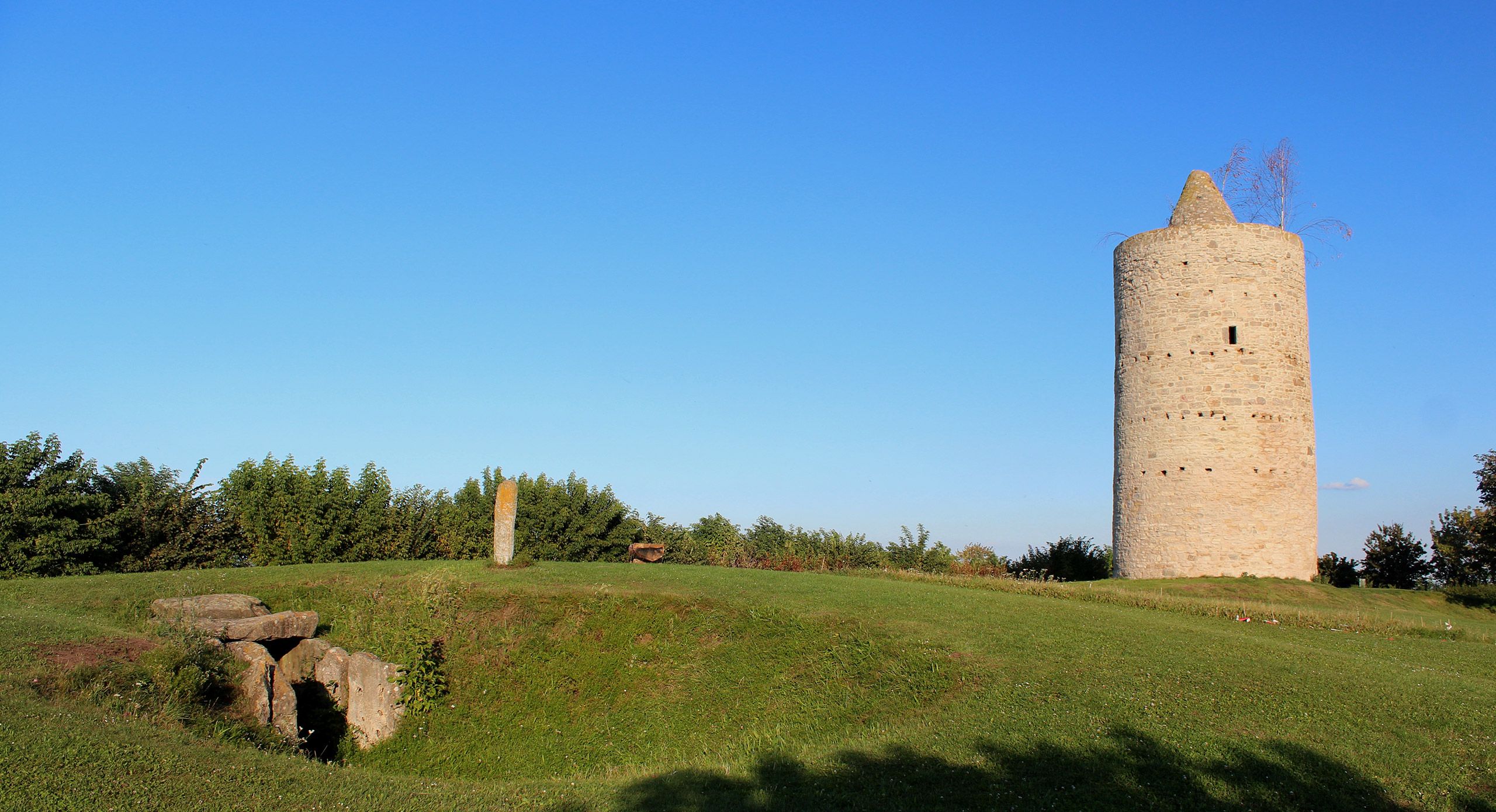 Grab der Dolmengöttin in Langeneichstädt